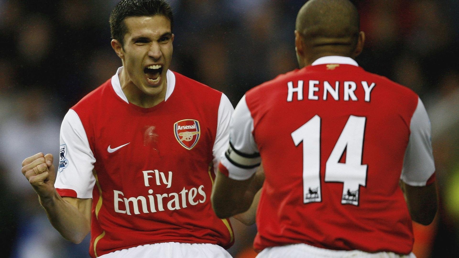 足球评论分析：专家深度解读足球赛事，足球评术语